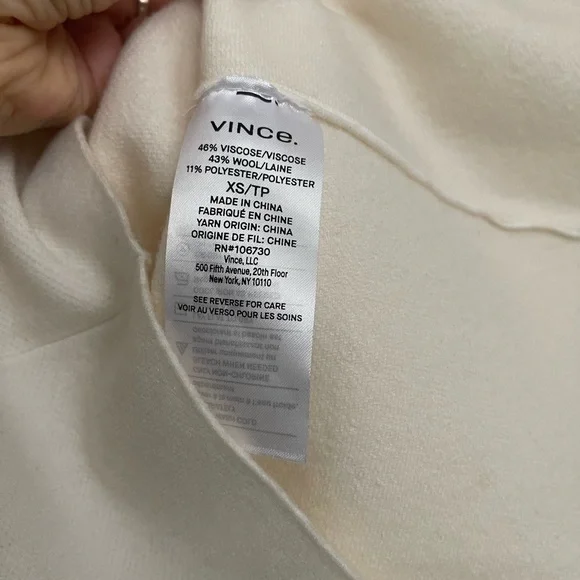 Vince XS off-white zip up shirt - Picture 7 of 7